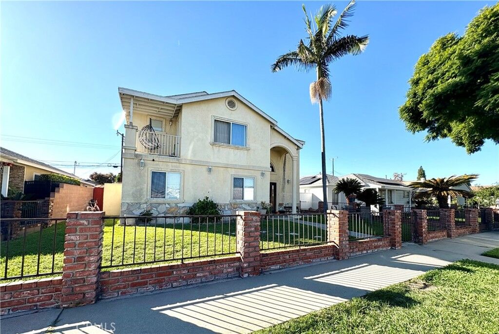 Property Photo:  11741 Benfield  CA 90650 