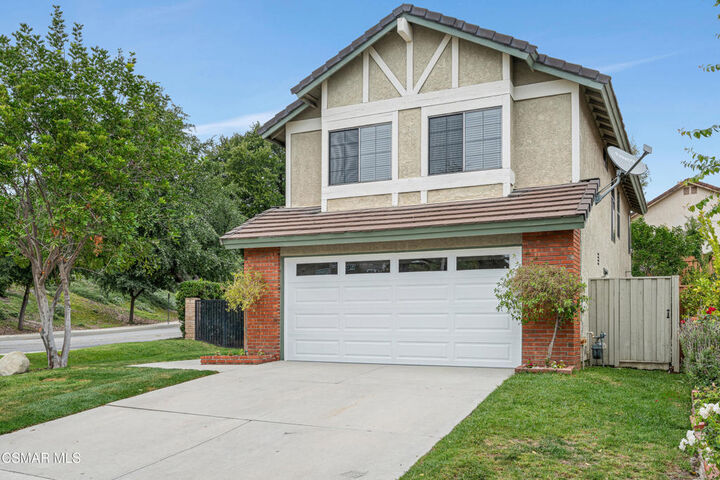 Property Photo:  26869 Cold Springs Street  CA 91301 
