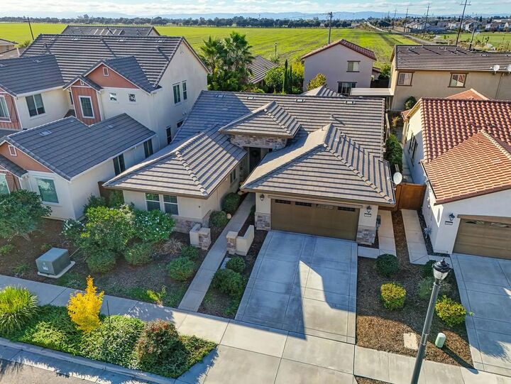 Property Photo:  1606 House Drive  CA 95776 