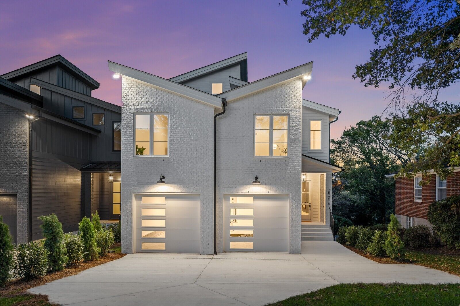 Property Photo: 2507B Barclay Dr TN 37206