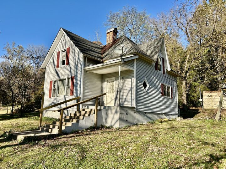 Property Photo: 2979 Indian Creek Rd TN 38478