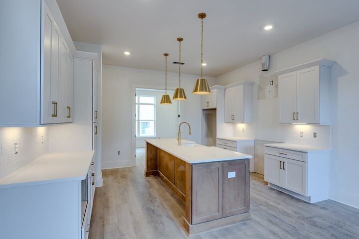 Property Photo:  110 Myrtle St Unit E  TN 37206 