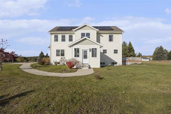 7645 Bay Meadow  Harbor Springs MI 49740 photo