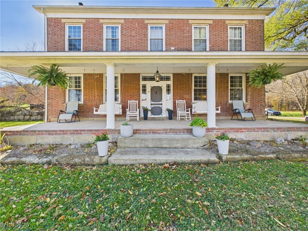 Property Photo:  15630 Emerson Avenue  WV 26184 