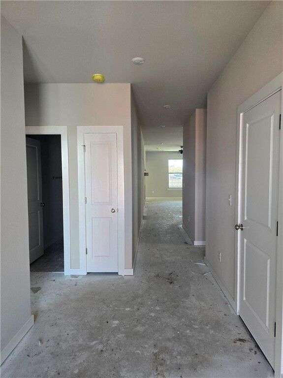 Property Photo:  2304 N Lexington Street  AR 72761 