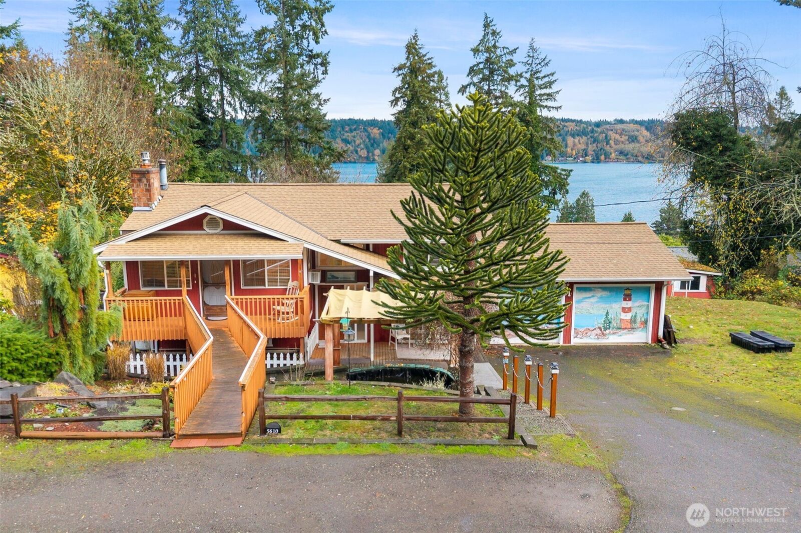 Property Photo:  5610  Fern Avenue NE  WA 98311 