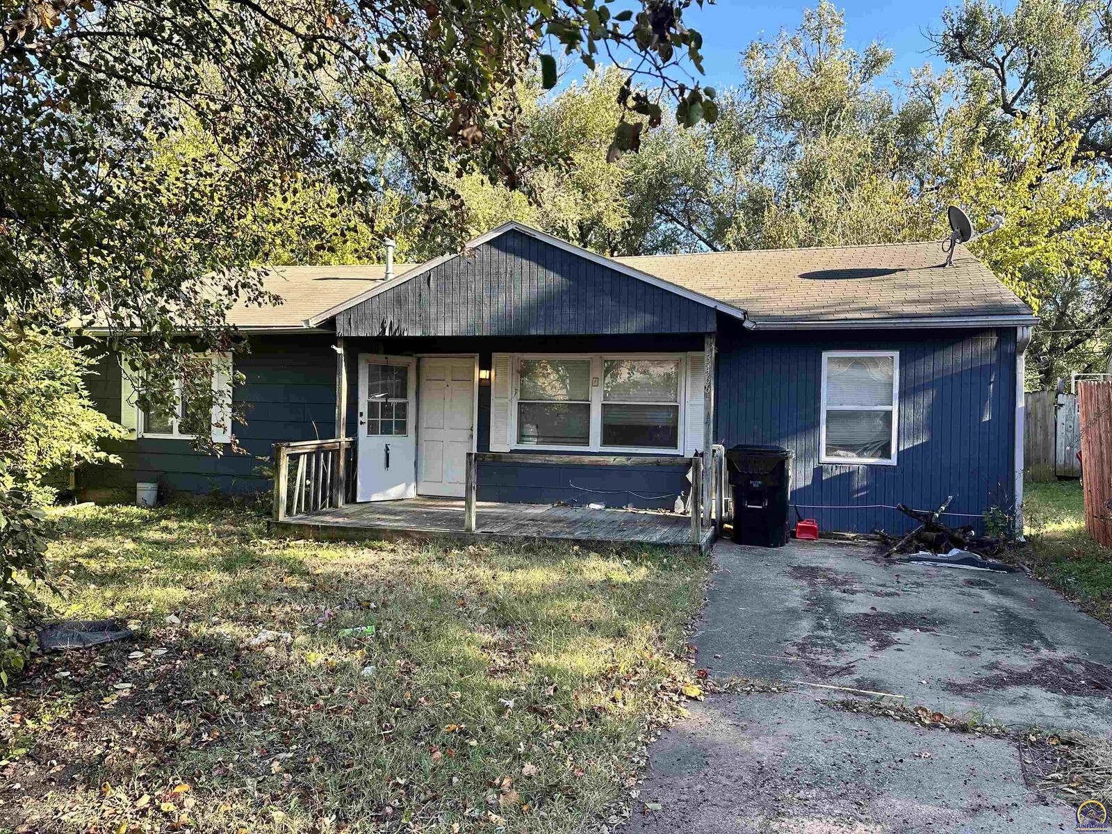 Property Photo:  3466 SW Clare Ave  KS 66611 