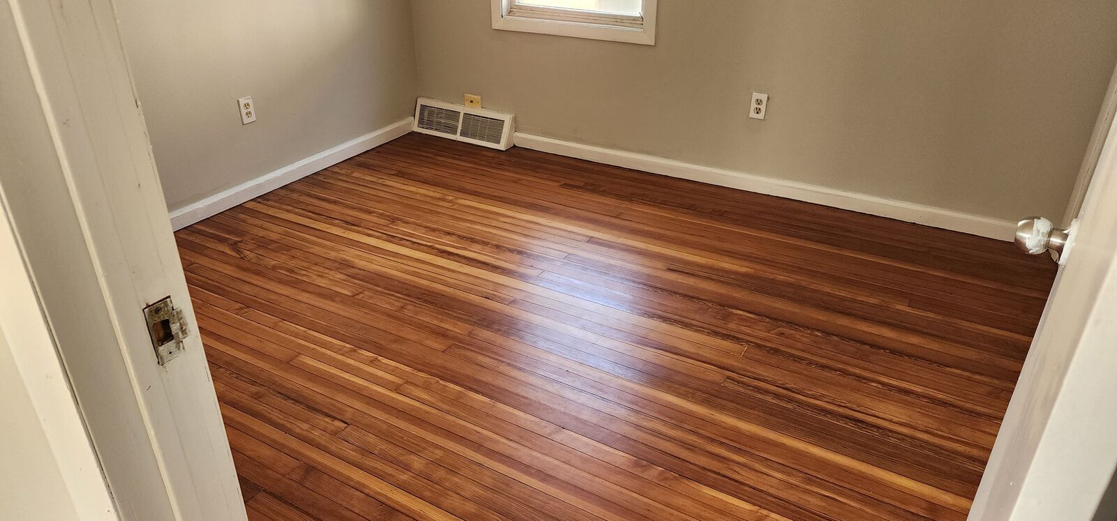 Property Photo: 539 Garfield Avenue CT 06606