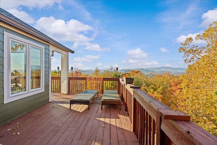 Property Photo:  156 Overlook Drive  SC 29671 