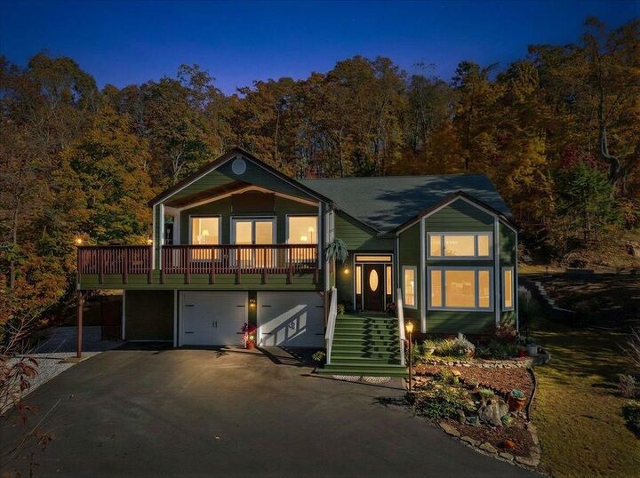 Property Photo:  156 Overlook Drive  SC 29671 