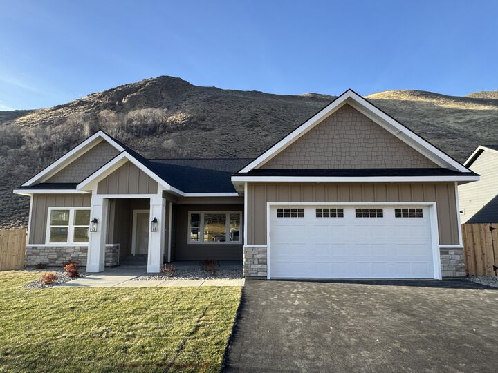 501 Rosewood Dr  Bellevue ID 83313 photo