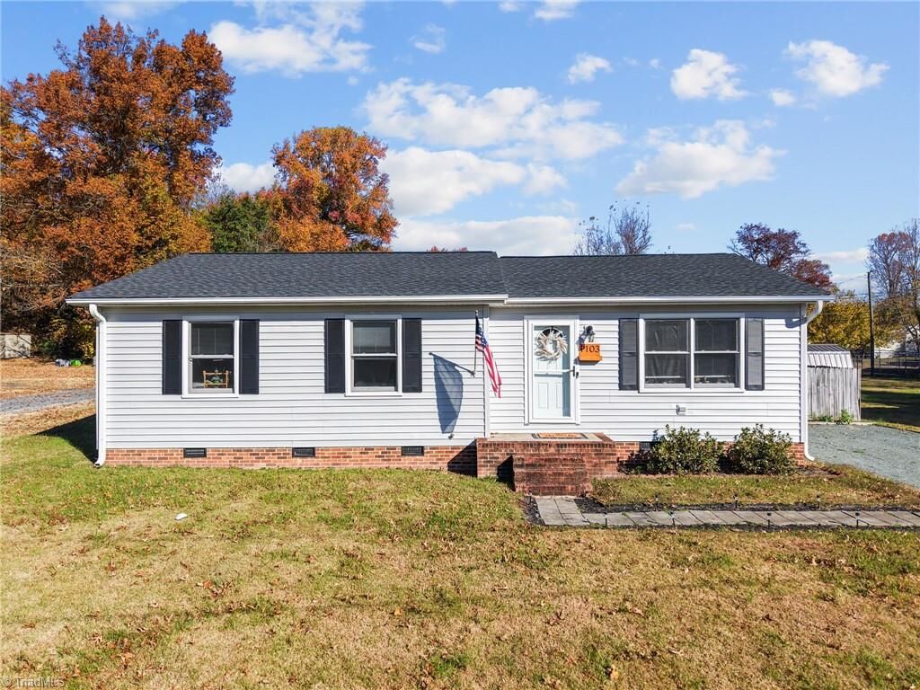 Property Photo:  1103 12th Street  NC 27405 