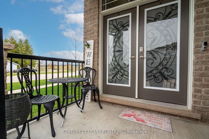 Property Photo:  2 Sparrow Crescent E  ON L9W 7P2 