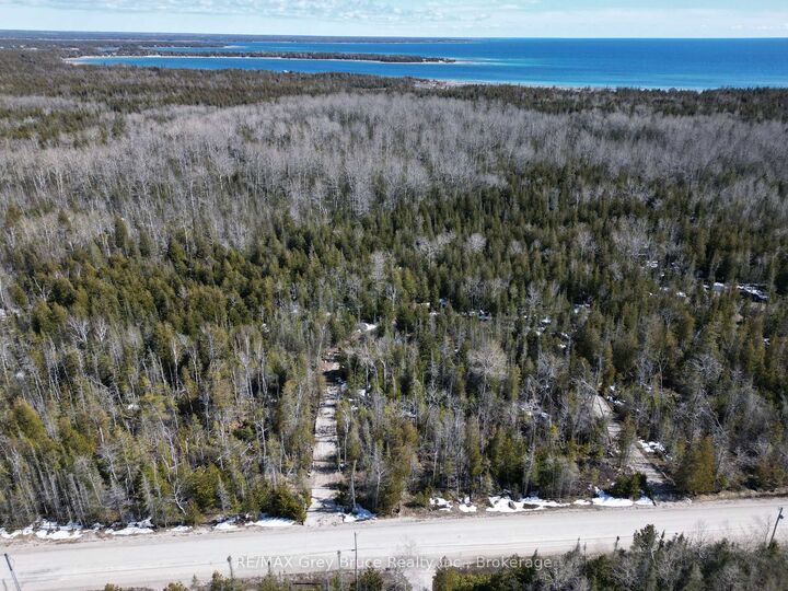Property Photo: 31 Baise Avenue ON N0H 2R0