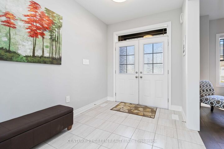 Property Photo:  3044 Sierra Drive  ON L3V 8L9 