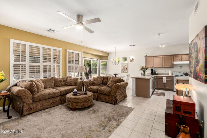 Property Photo:  6972 S Nantucket Street  AZ 85249 