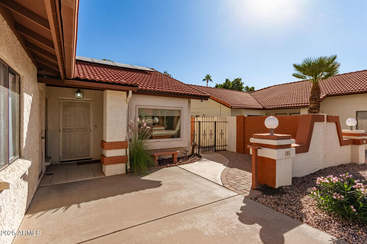 Property Photo: 542 S Higley Road 3 AZ 85206