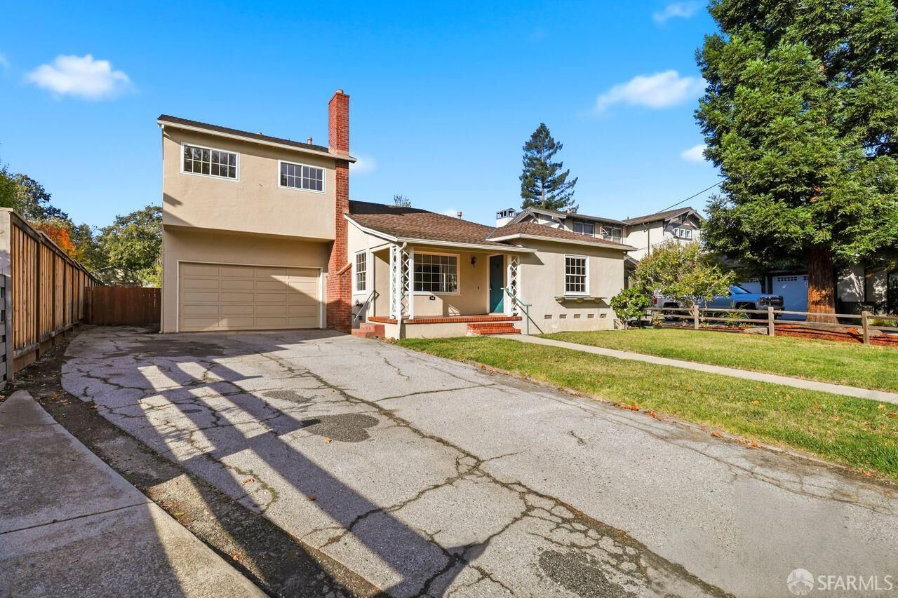 Property Photo:  170 Hillview Avenue  CA 94062 
