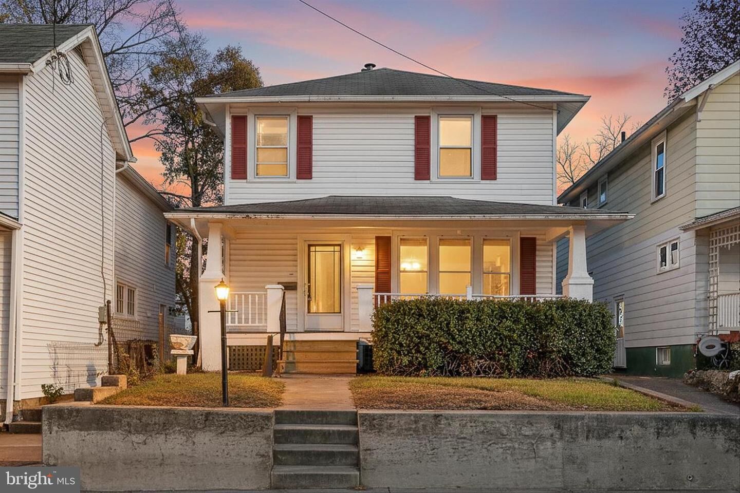 Property Photo:  1006 S Cameron Street  VA 22601 