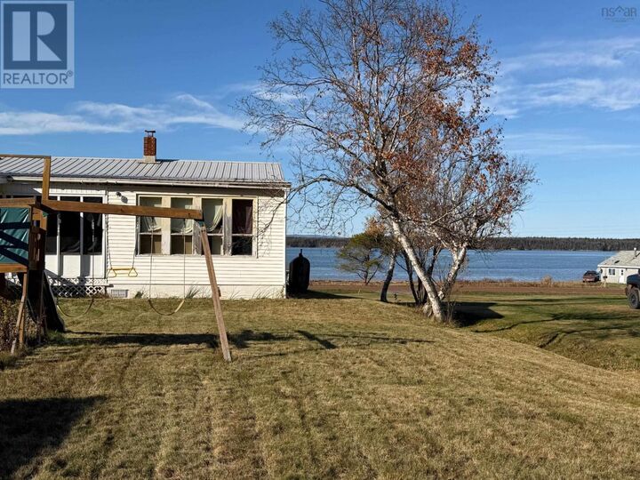 Property Photo: 2170 Apple River Road NS B0M 1S0