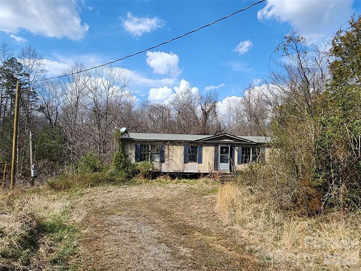 Property Photo:  4339 Angel Hill Drive  NC 28658 