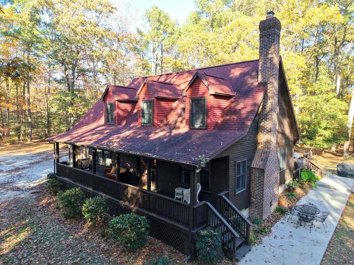 Property Photo: 21435 Hunters Woods Rd VA 23421