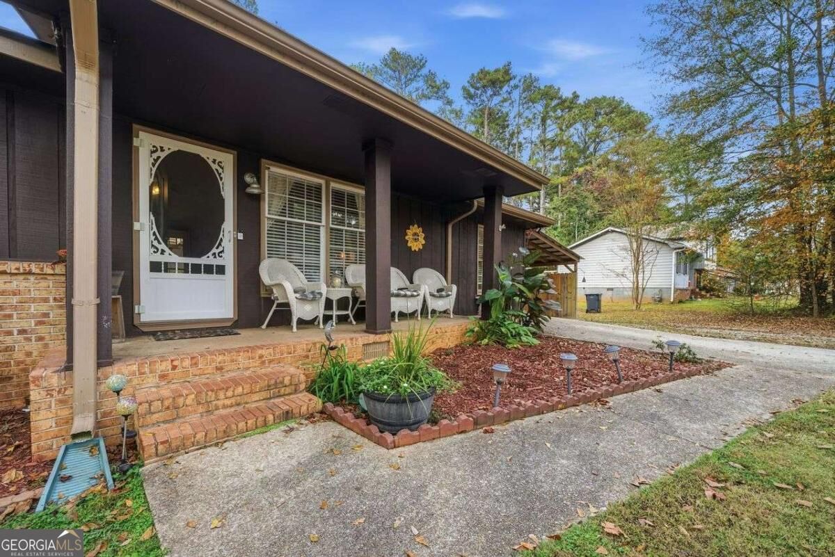 Property Photo:  3165 Goode Road  GA 30094 