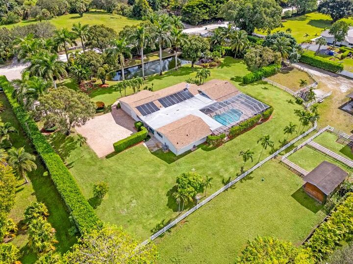 7447 NW 82nd Ter  Parkland FL 33067 photo