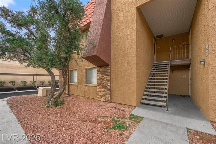 Property Photo:  5404 River Glen Drive 353  NV 89103 