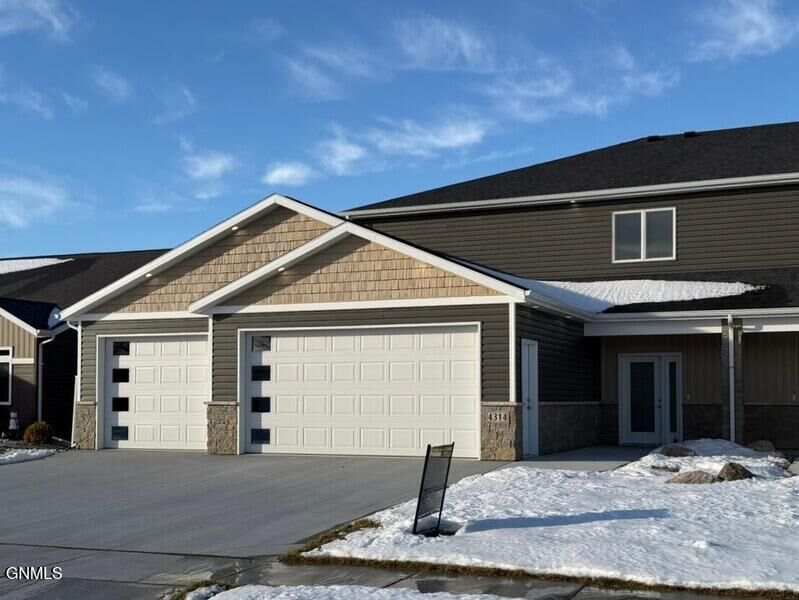 Property Photo: 4314 Downing Street ND 58504