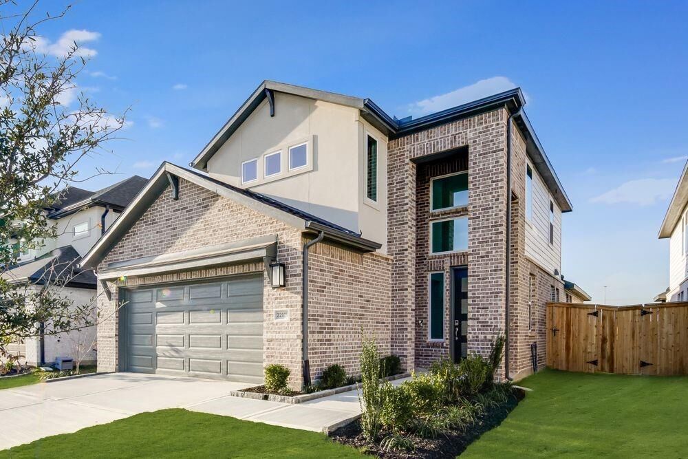 Property Photo:  22119 Strathfield Circle  TX 77433 