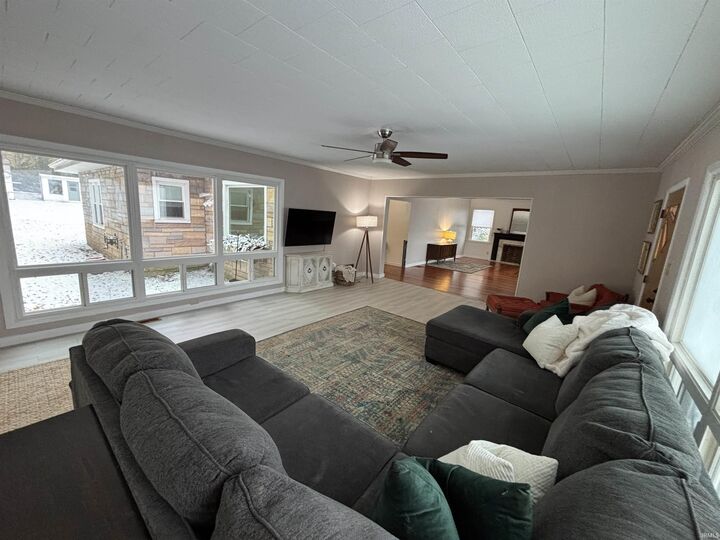 Property Photo: 2603 Washington Avenue IN 47591