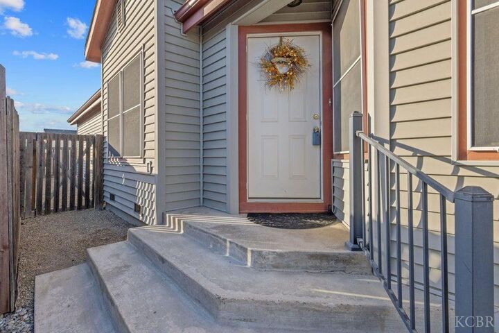 Property Photo:  4603 S Verde Vista Street  CA 93277 