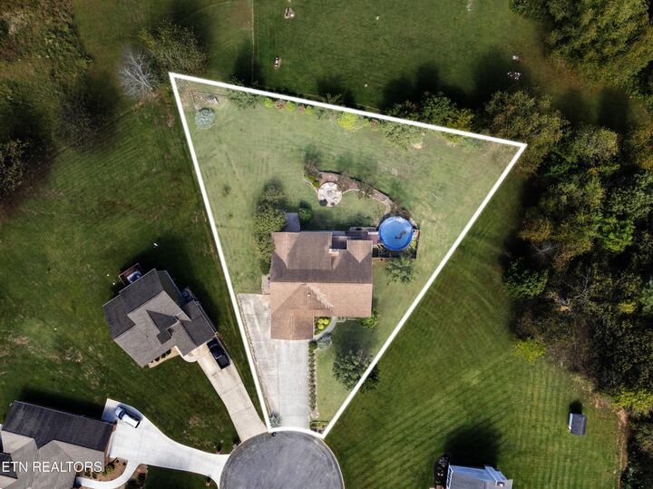 Property Photo: 101 Ostenbarker St TN 37804