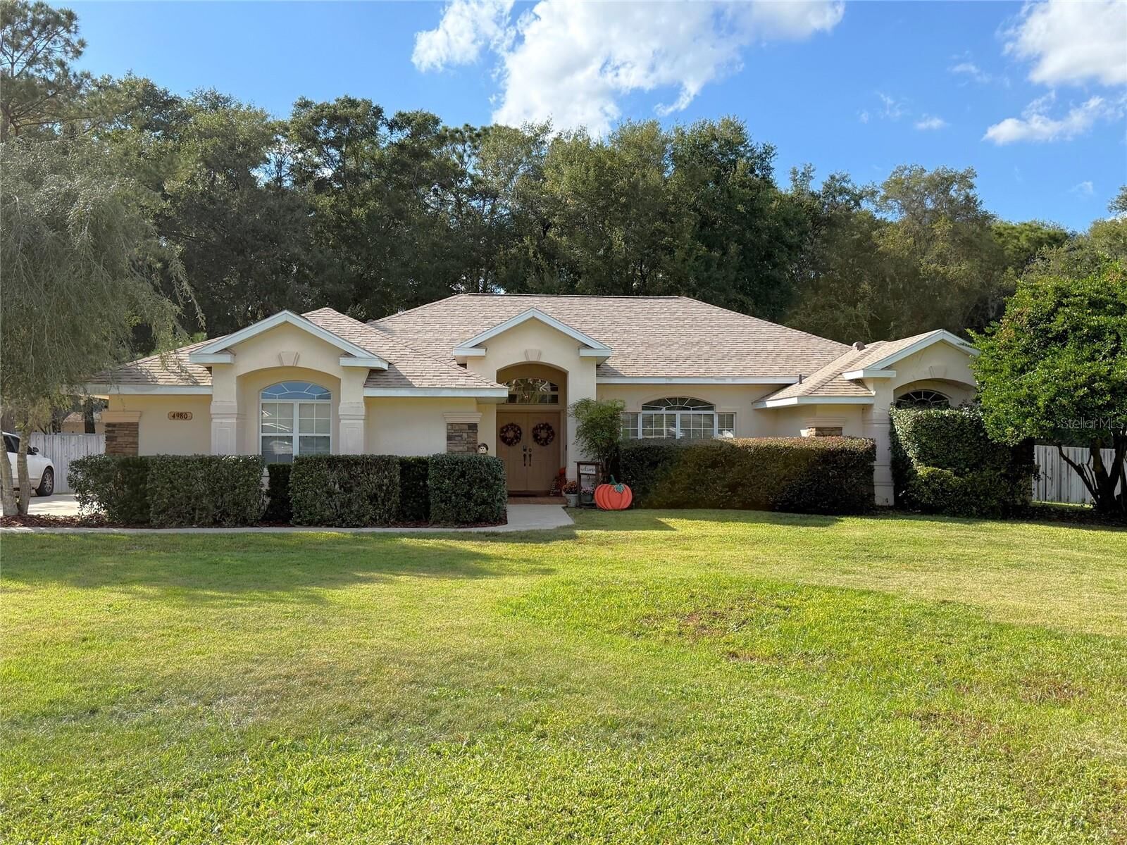 Property Photo: 4980 SE 47th Terrace Road FL 34480