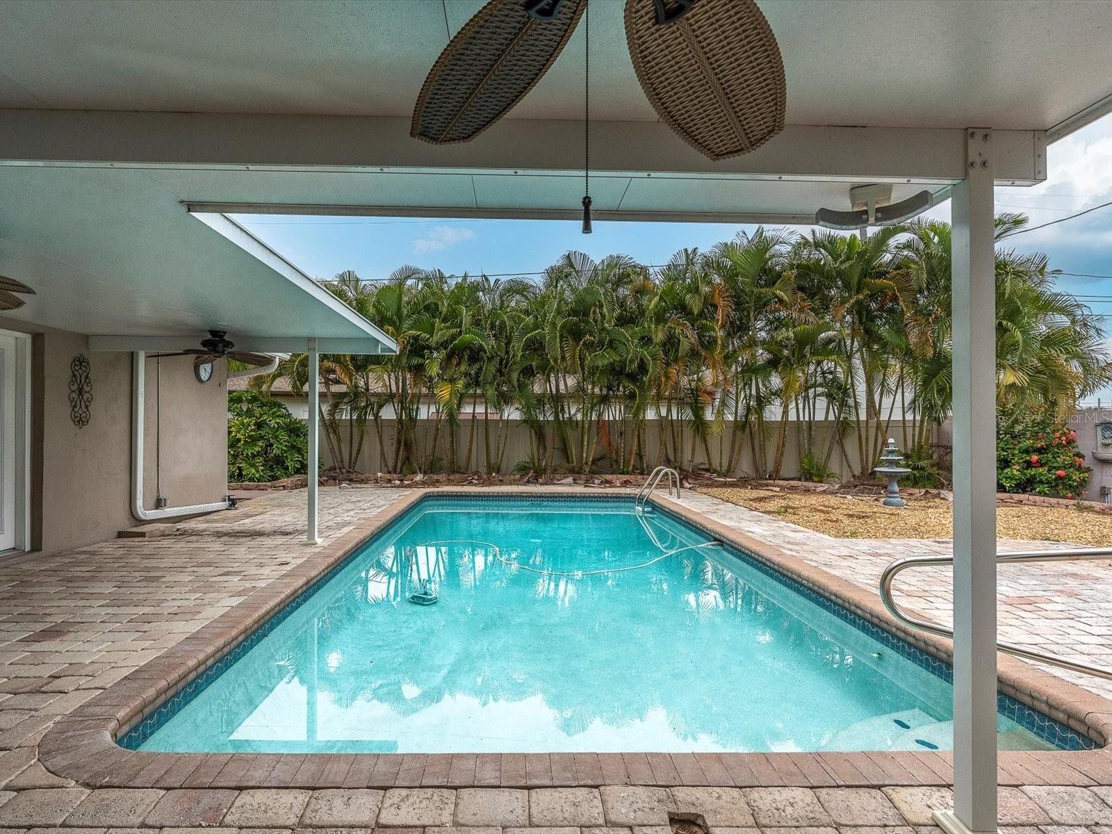 Property Photo:  8235 39th Avenue N  FL 33709 