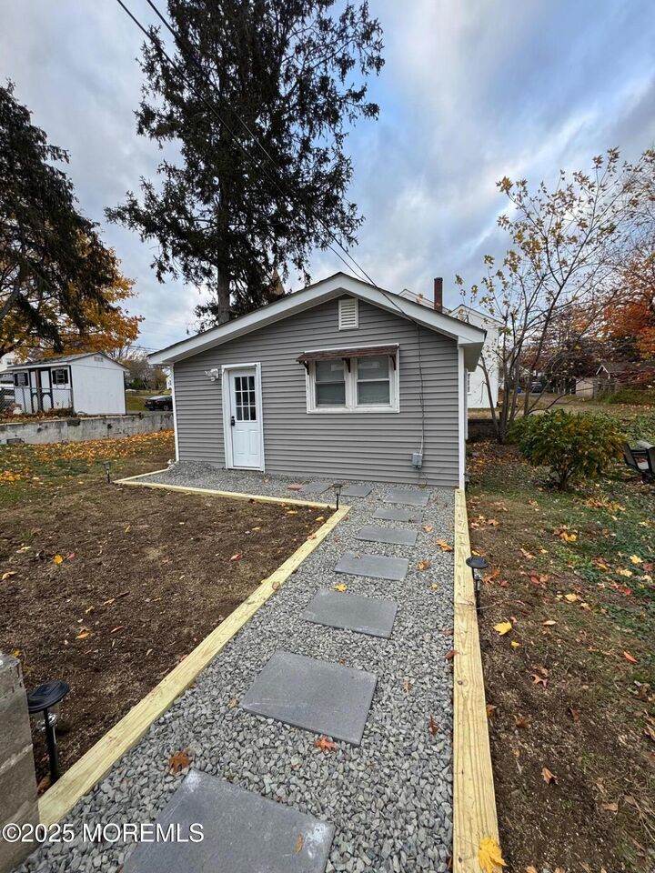 Property Photo:  11 Washington Avenue  NJ 07737 