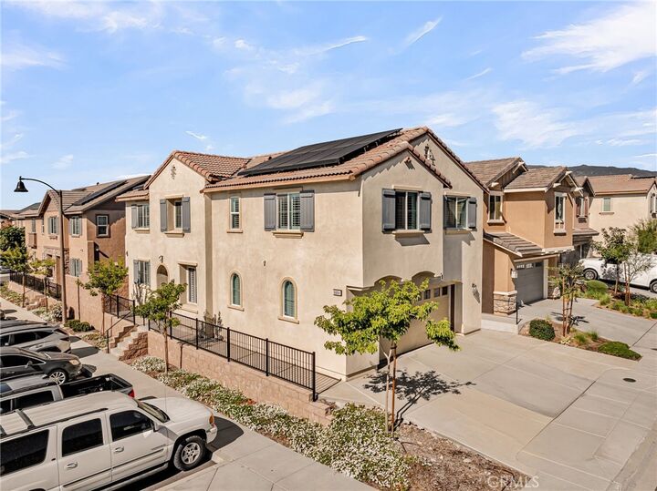 Property Photo: 16064 Symphony Lane CA 92336