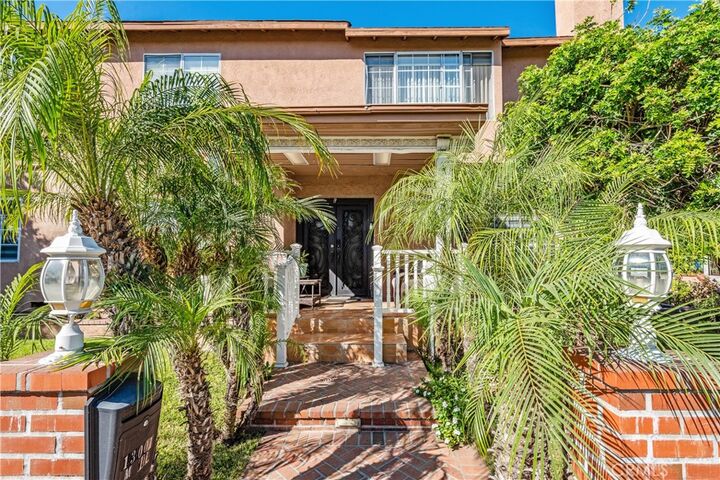 13001 Debby Street  Valley Glen CA 91401 photo