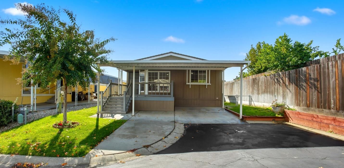 Property Photo: 700 2nd Street 40 CA 95632