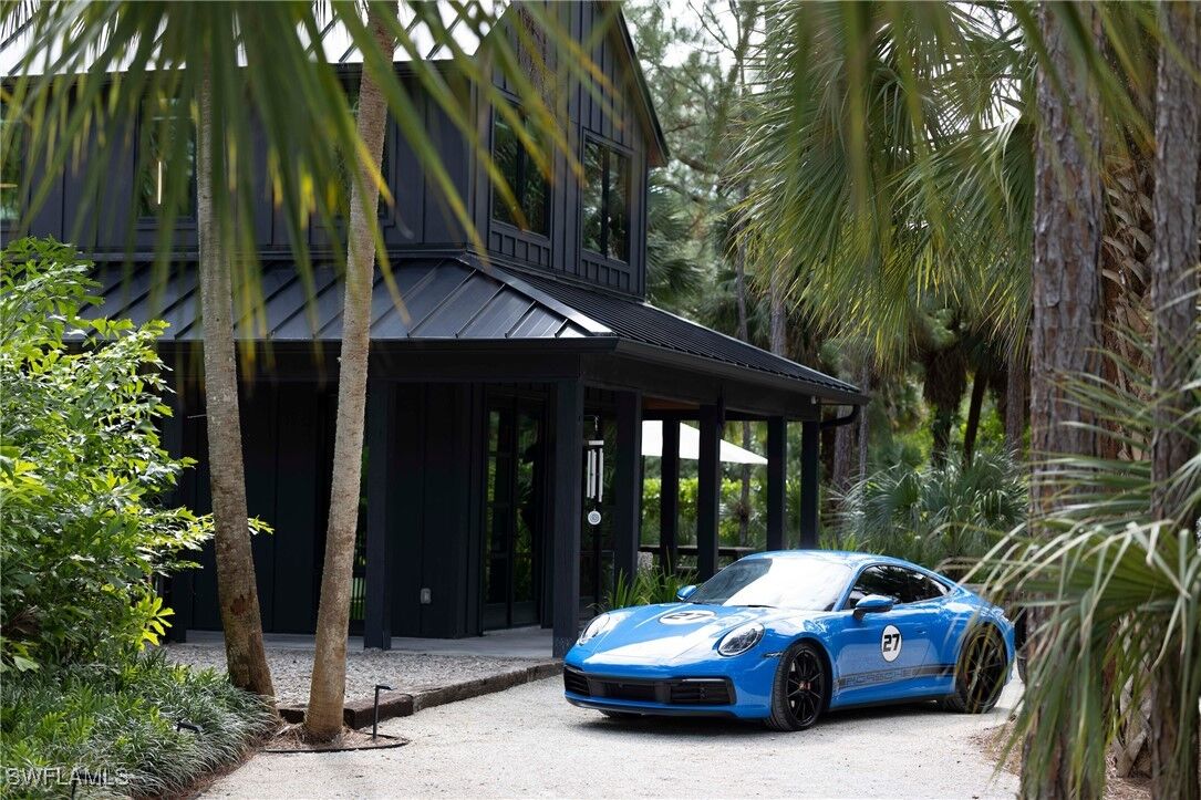 Property Photo: 805 24th Avenue NW FL 34120