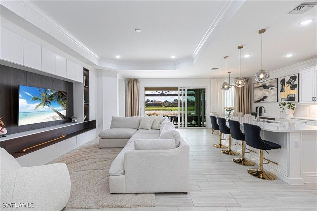 Property Photo: 18750 Lake Hammock Drive FL 34114