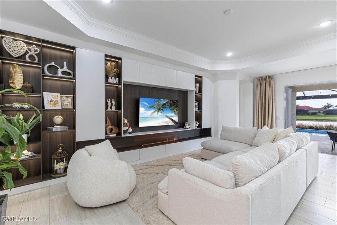 Property Photo: 18750 Lake Hammock Drive FL 34114