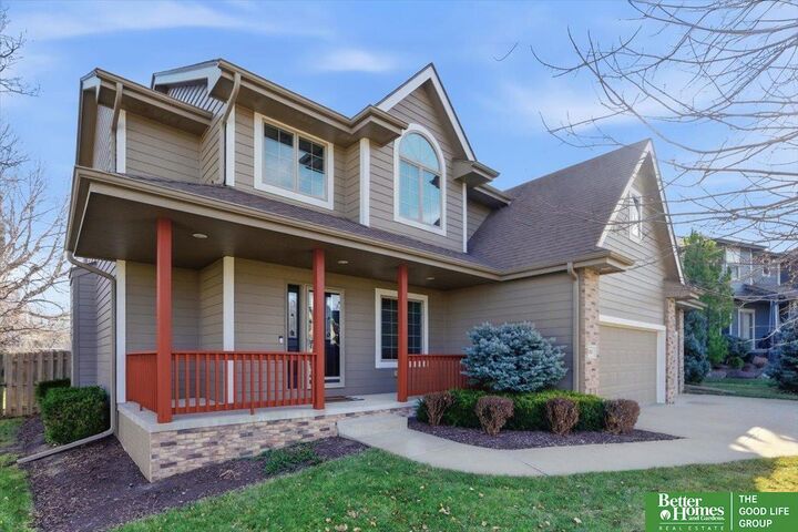 Property Photo: 3921 S 192nd Avenue NE 68130