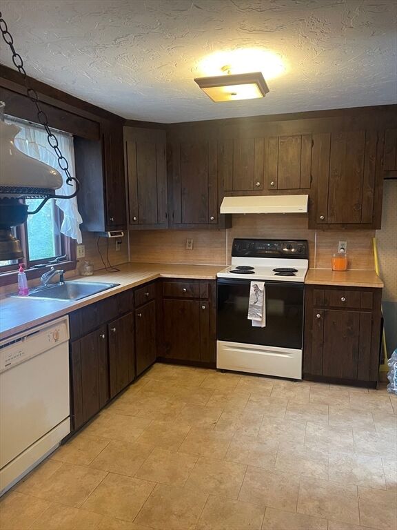 Property Photo:  105 Clay Pond Rd.  MA 02532 