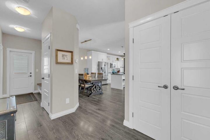 Property Photo:  210 Mynarski Close  AB T4S 0J3 