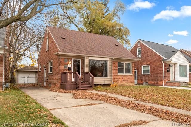 Property Photo: 291 Arlington Street MI 48141