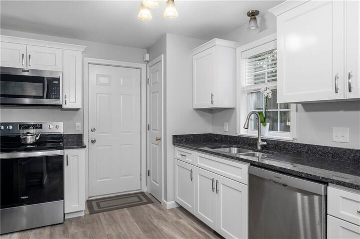 Property Photo:  654 Steere Farm Road  RI 02830 