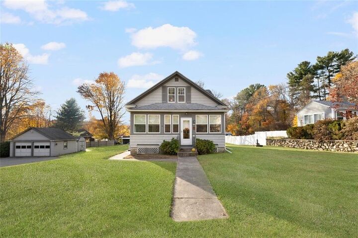 53 Maple Avenue  North Smithfield RI 02824 photo