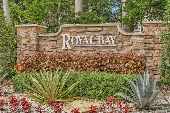 Property Photo:  15697 NW 12th Pl  FL 33028 